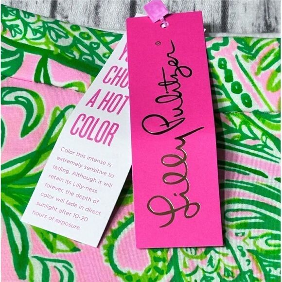 Lilly Pulitzer Darci Knit Shorts Fins and Flippers - Picture 10 of 11